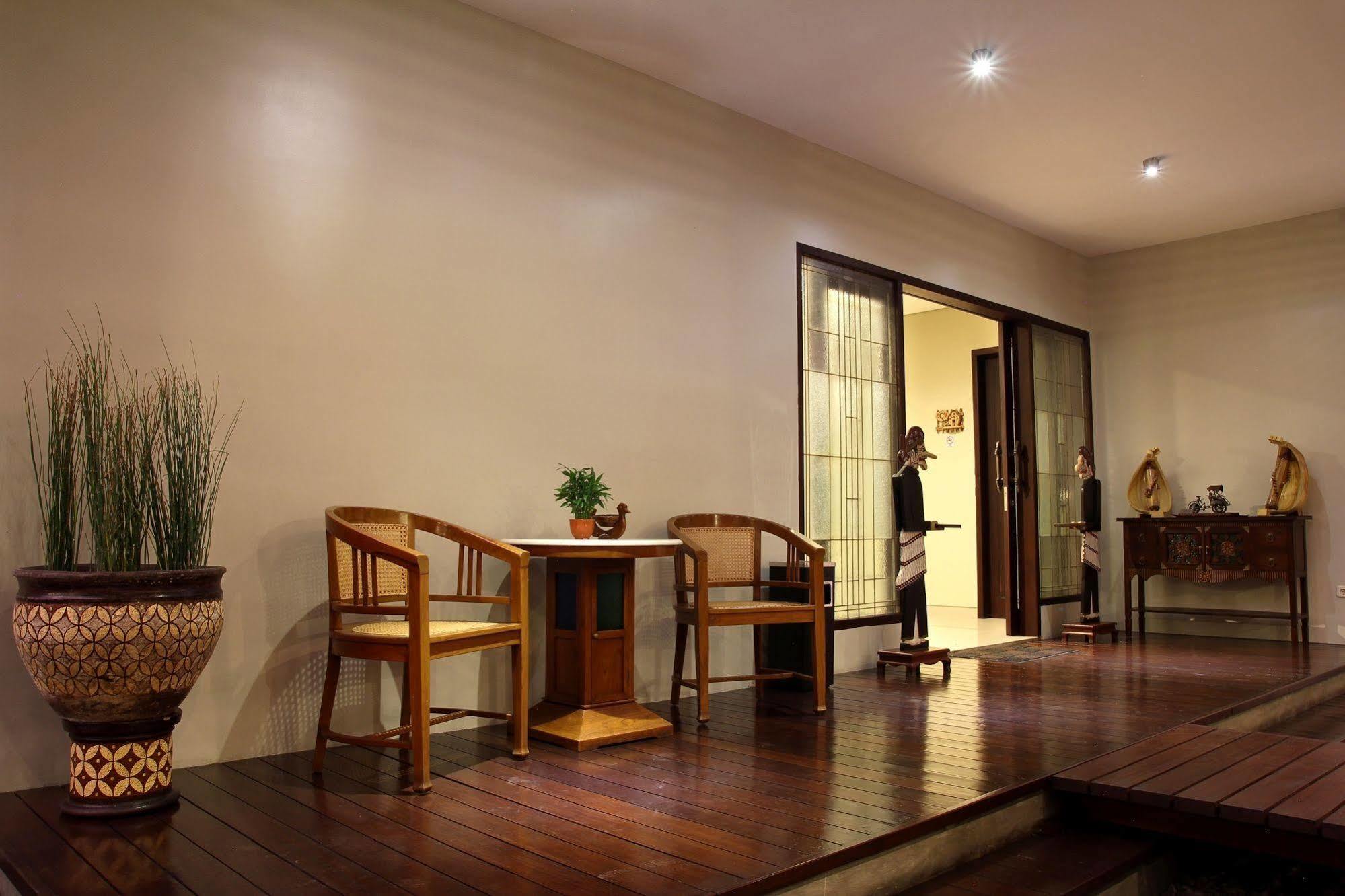 Cozy Boutique Guest House Маланг Экстерьер фото