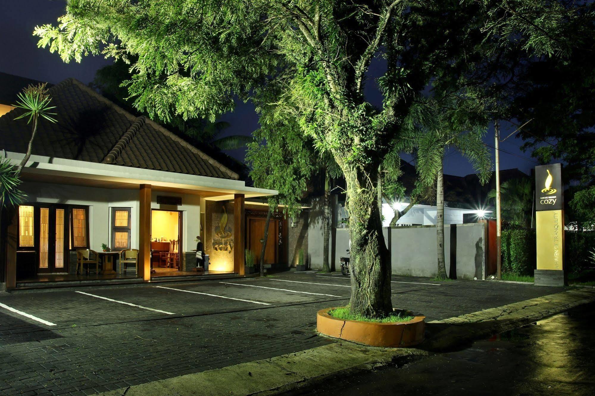 Cozy Boutique Guest House Маланг Экстерьер фото
